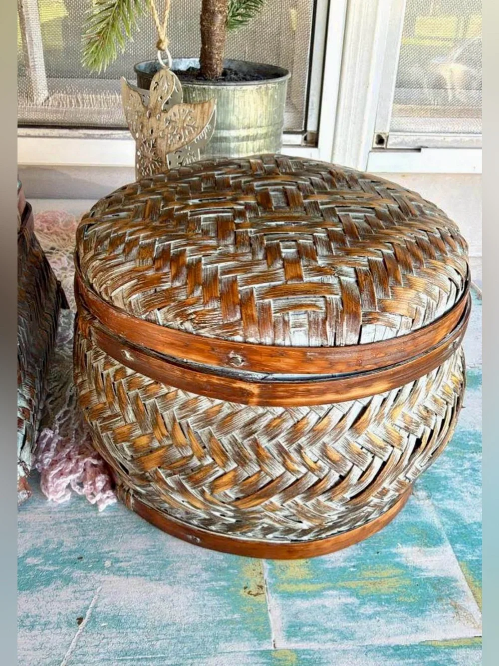 Set of 2 Distressed Woven Wicker Baskets Round and Square 7x5 Lidded Bombay